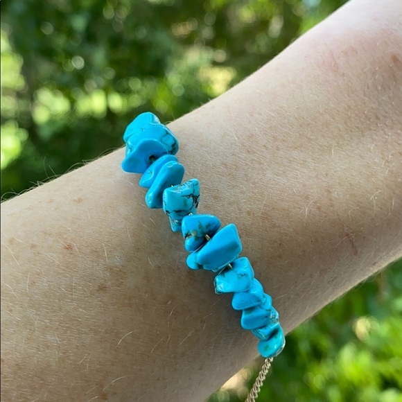 NWT Turquoise Beaded Adjustable Gold Bracelet - Picture 1 of 6